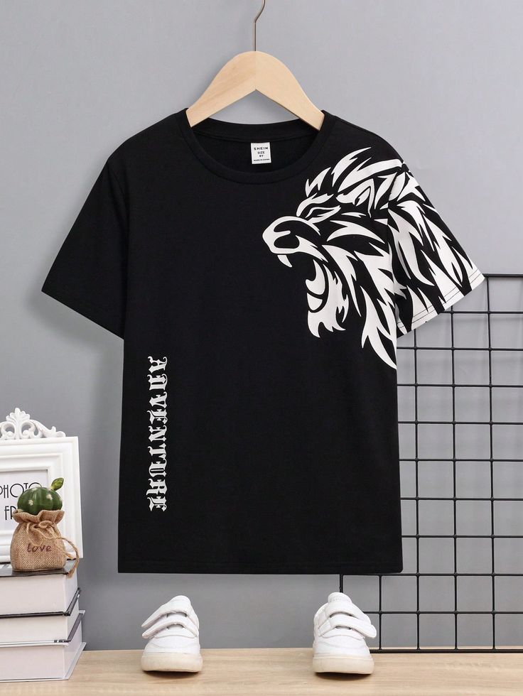 sleeve lion printed  t shirt